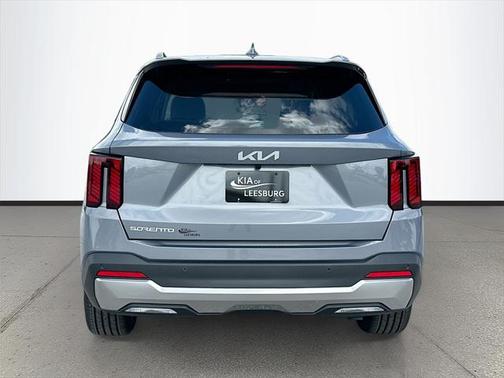 2025 Kia Sorento SX