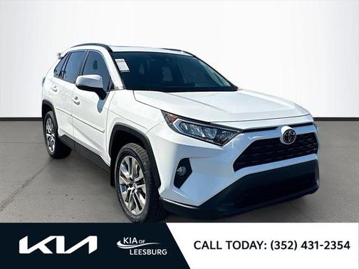 2019 Toyota RAV4 XLE Premium