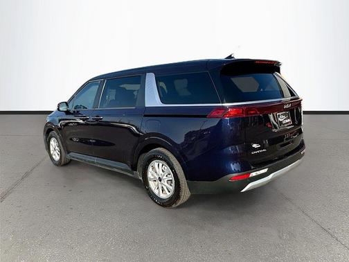 Deep Chroma Blue 2024 Kia Carnival LX