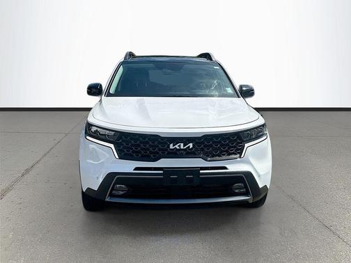 Glacial White Pearl 2023 Kia Sorento SX