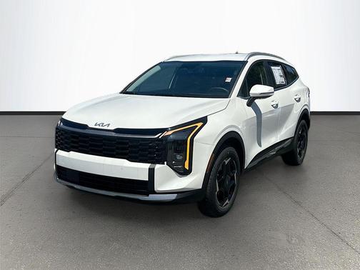 White Pearl 2026 Kia Sportage Hybrid EX