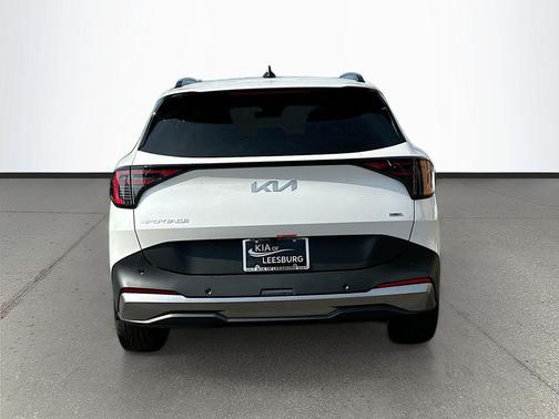 White Pearl 2026 Kia Sportage Hybrid EX