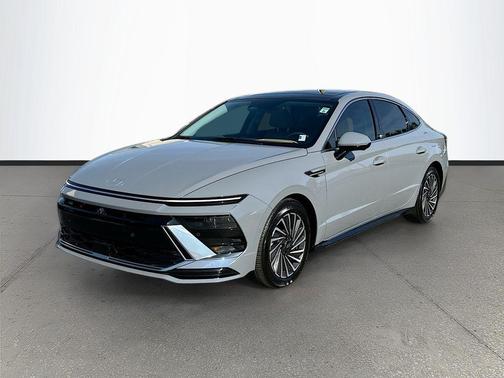2024 Hyundai SONATA Hybrid Limited