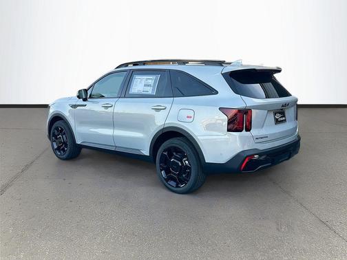 Ivory 2026 Kia Sorento SX