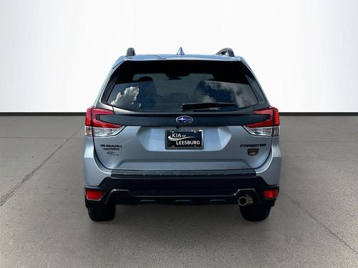 Ice Silver Metallic 2022 Subaru Forester Wilderness