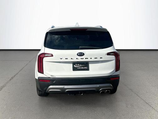 Glacial White Pearl 2021 Kia Telluride SX