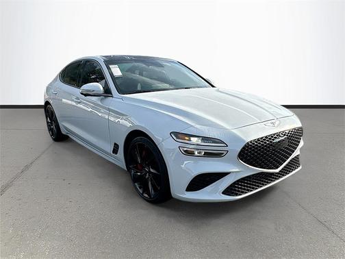2023 Genesis G70 3.3T RWD