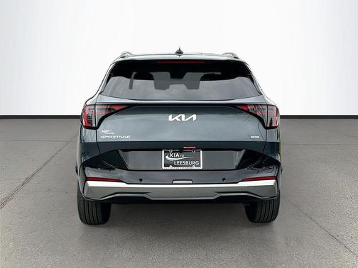 Gravity Gray 2026 Kia Sportage Hybrid SX-Prestige