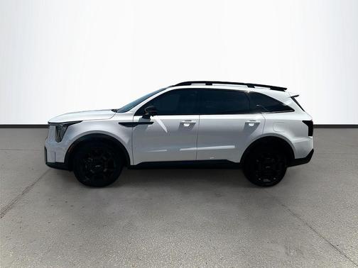 Glacial White Pearl 2024 Kia Sorento SX