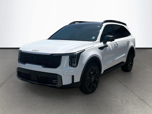 Glacial White Pearl 2024 Kia Sorento SX