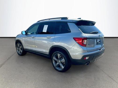 Lunar Silver Metallic 2019 Honda Passport Touring