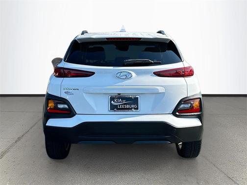 2021 Hyundai KONA SEL Plus
