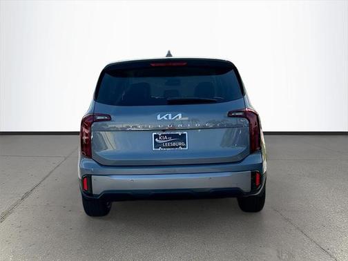 2025 Kia Telluride LX