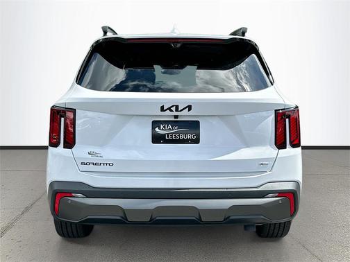 2025 Kia Sorento SX