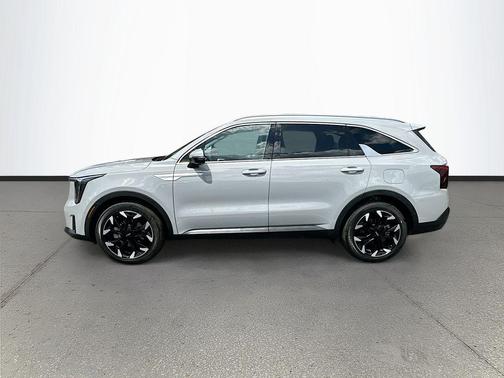 Wolf Gray 2024 Kia Sorento SX
