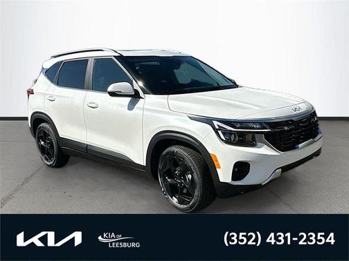 White Pearl 2026 Kia Seltos EX