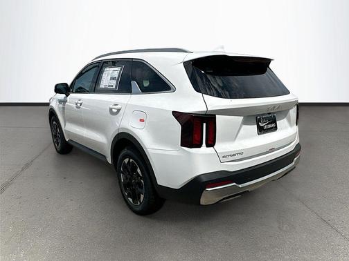 White 2026 Kia Sorento S