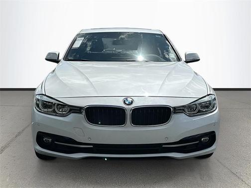 2018 BMW 330 330i