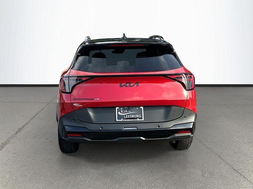 Runway Red/Black Roof 2026 Kia Sportage S