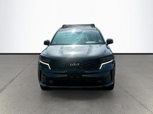 Gravity Grey 2022 Kia Sorento SX