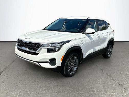 2023 Kia Seltos LX