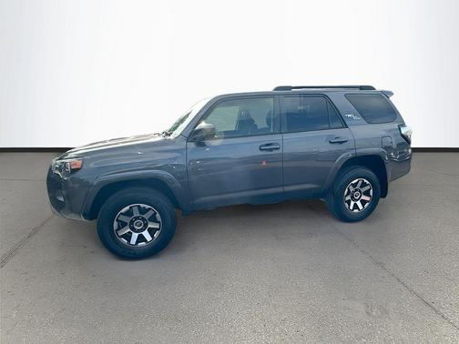 Magnetic Gray Metallic 2022 Toyota 4Runner TRD Off Road