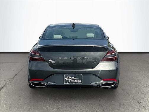 2023 Genesis G70 3.3T RWD