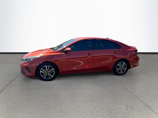 Fire Orange 2022 Kia Forte LXS