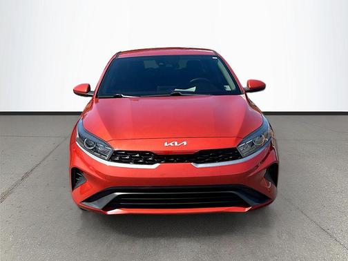 Fire Orange 2022 Kia Forte LXS
