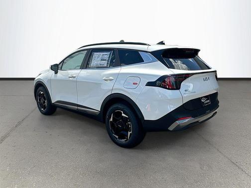 White Pearl 2026 Kia Sportage Hybrid EX