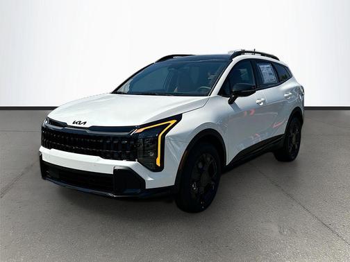 White Pearl 2026 Kia Sportage X-Line