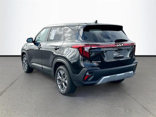 2025 Kia Seltos LX