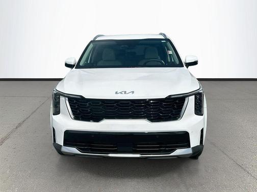 White Pearl 2026 Kia Sorento S