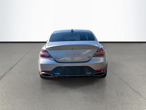 2023 Genesis G70 3.3T RWD