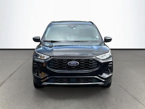 Agate Black Metallic 2023 Ford Escape ST-Line
