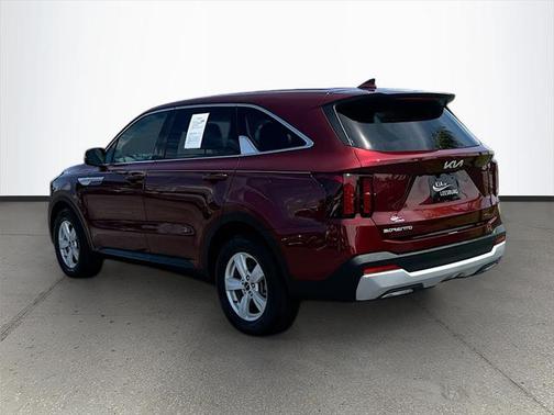 2024 Kia Sorento LX