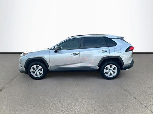 Silver Sky Metallic 2019 Toyota RAV4 LE