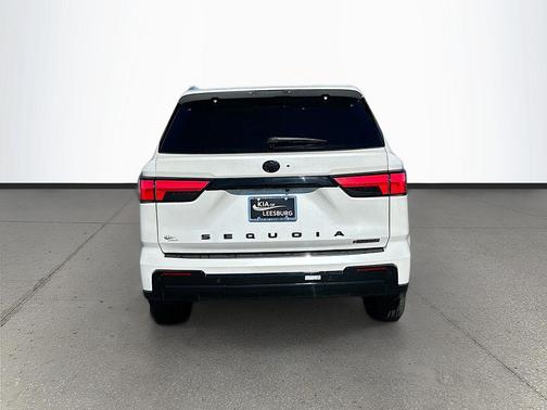 2025 Toyota Sequoia Platinum