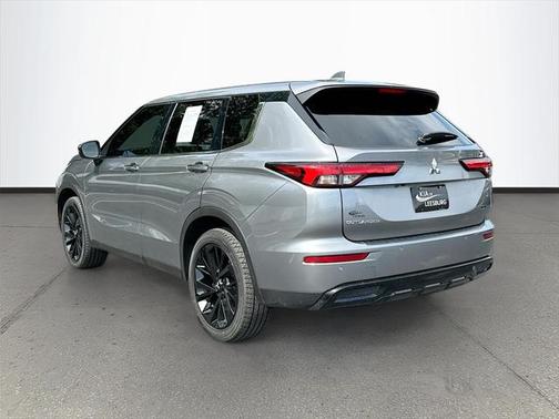 2023 Mitsubishi Outlander SE 2.5 2WD