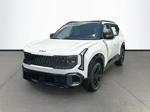 White Pearl 2027 Kia Seltos X-Line S