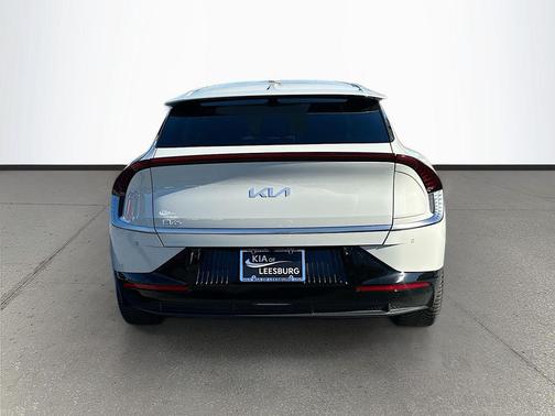 2022 Kia EV6 Wind