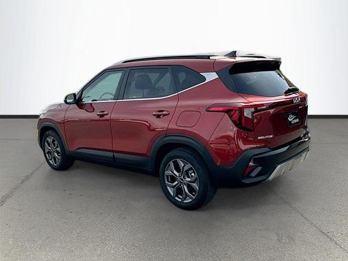 Mars Orange 2024 Kia Seltos S