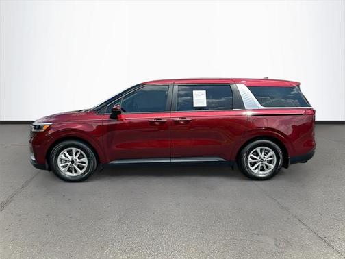 2022 Kia Carnival LXS