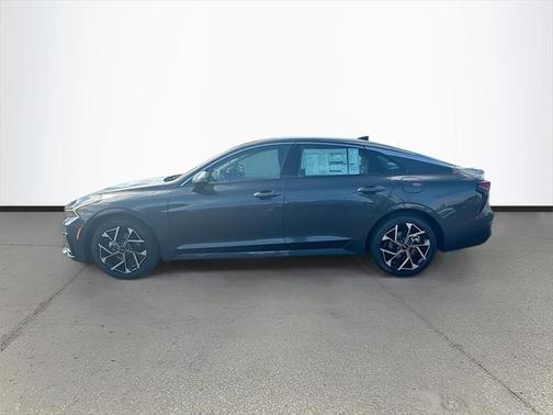2025 Kia K5 EX