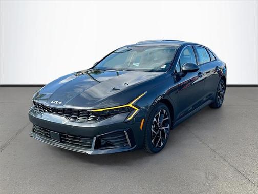 2025 Kia K5 EX