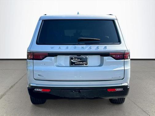2022 Jeep Wagoneer Series II 4x4