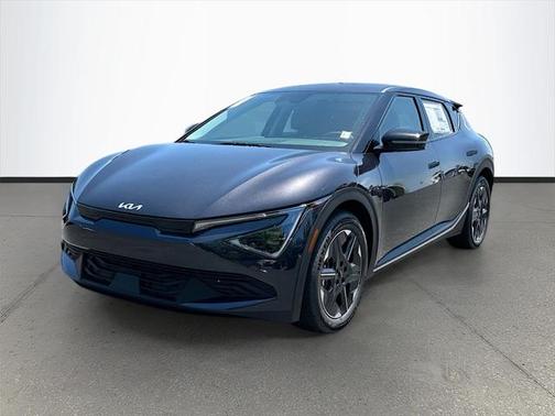 2025 Kia EV6 Light Long Range