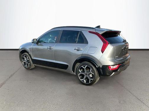 Steel Gray 2025 Kia Niro Touring