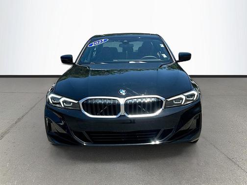 Jet Black 2025 BMW 330 330i