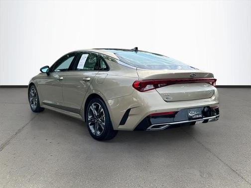 2021 Kia K5 EX